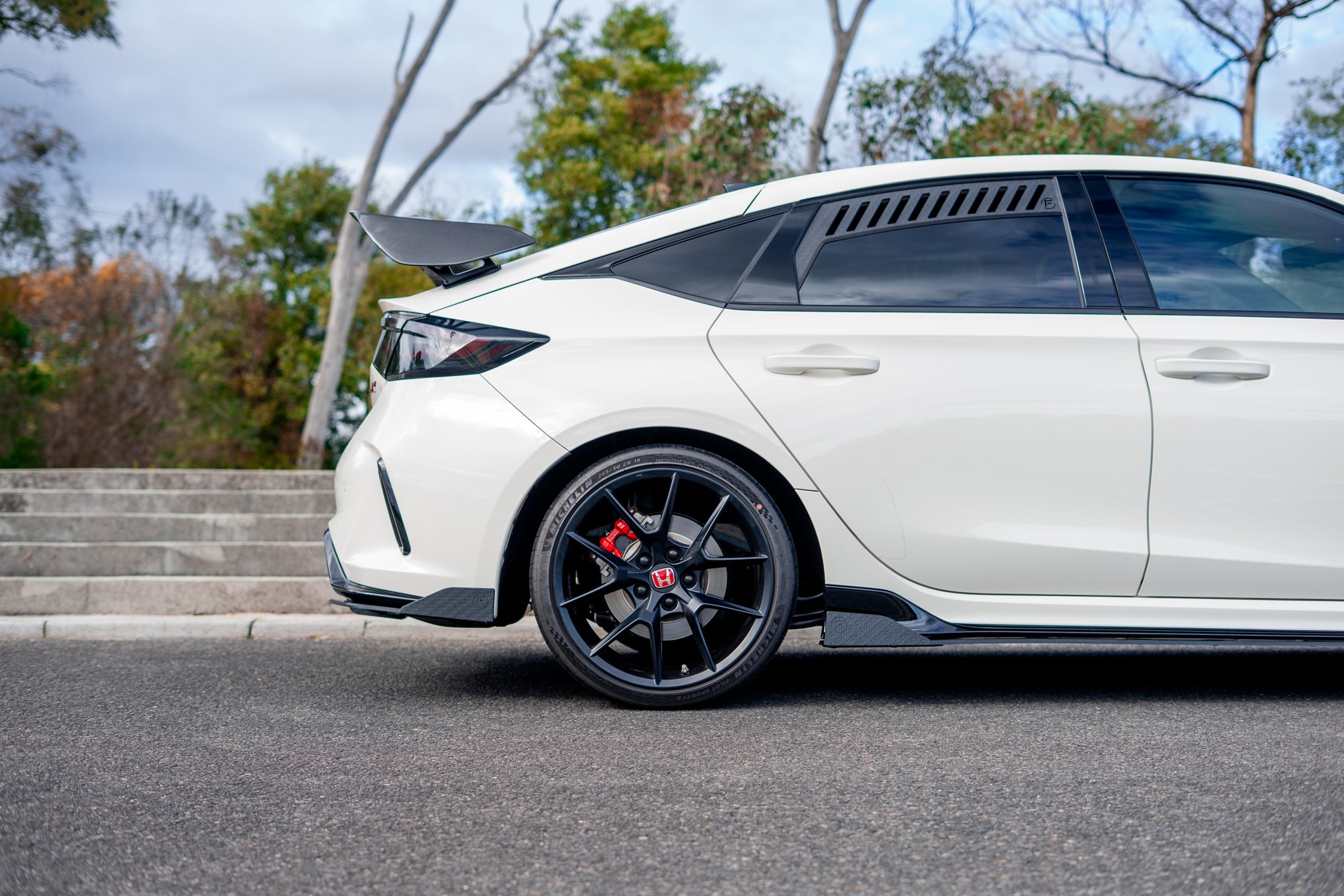 FL5 Civic Type R Rear Window Vents (Pair)