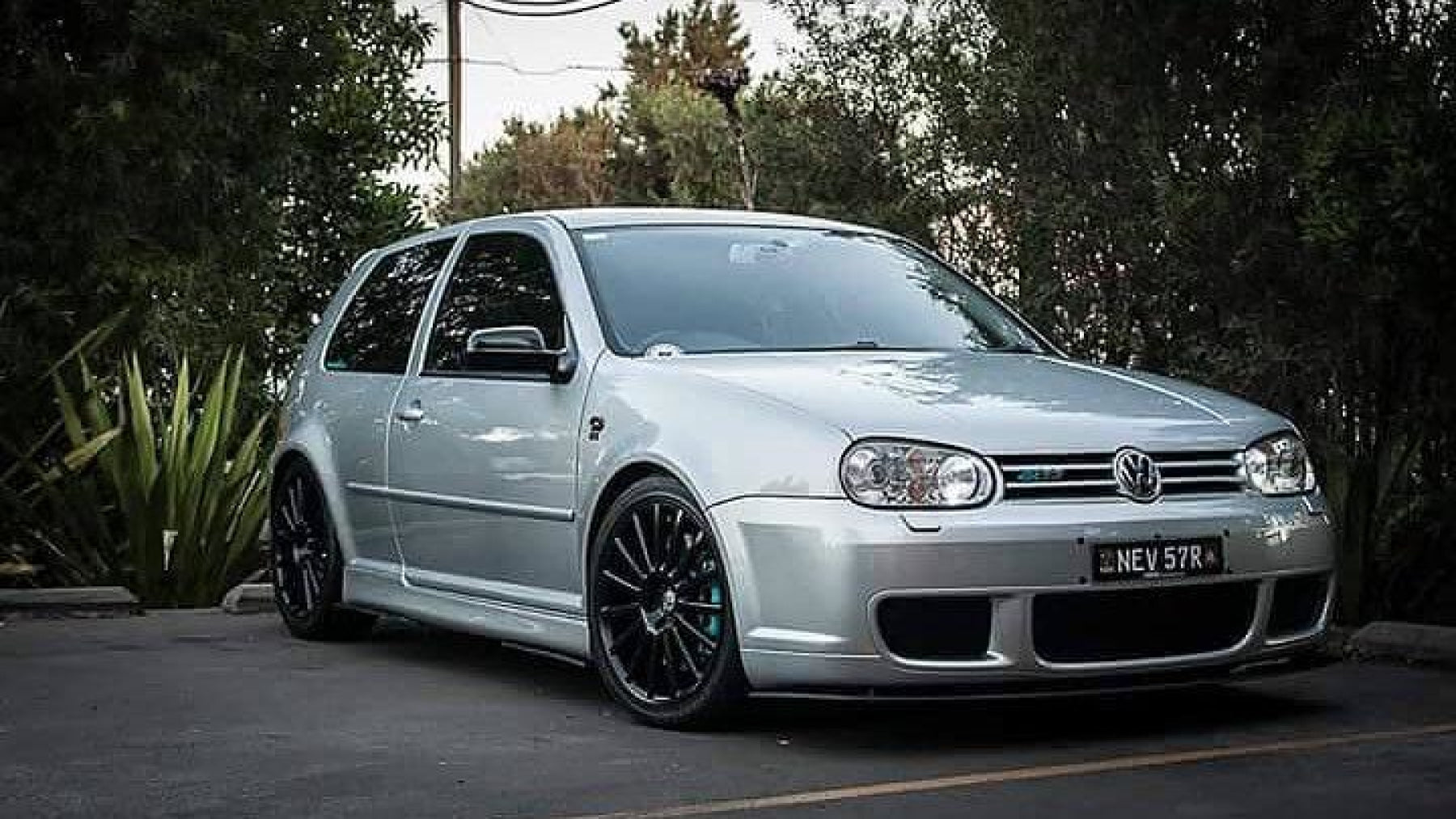 VW MK4 Golf R32 Front Splitter | Flowdesignsaustralia