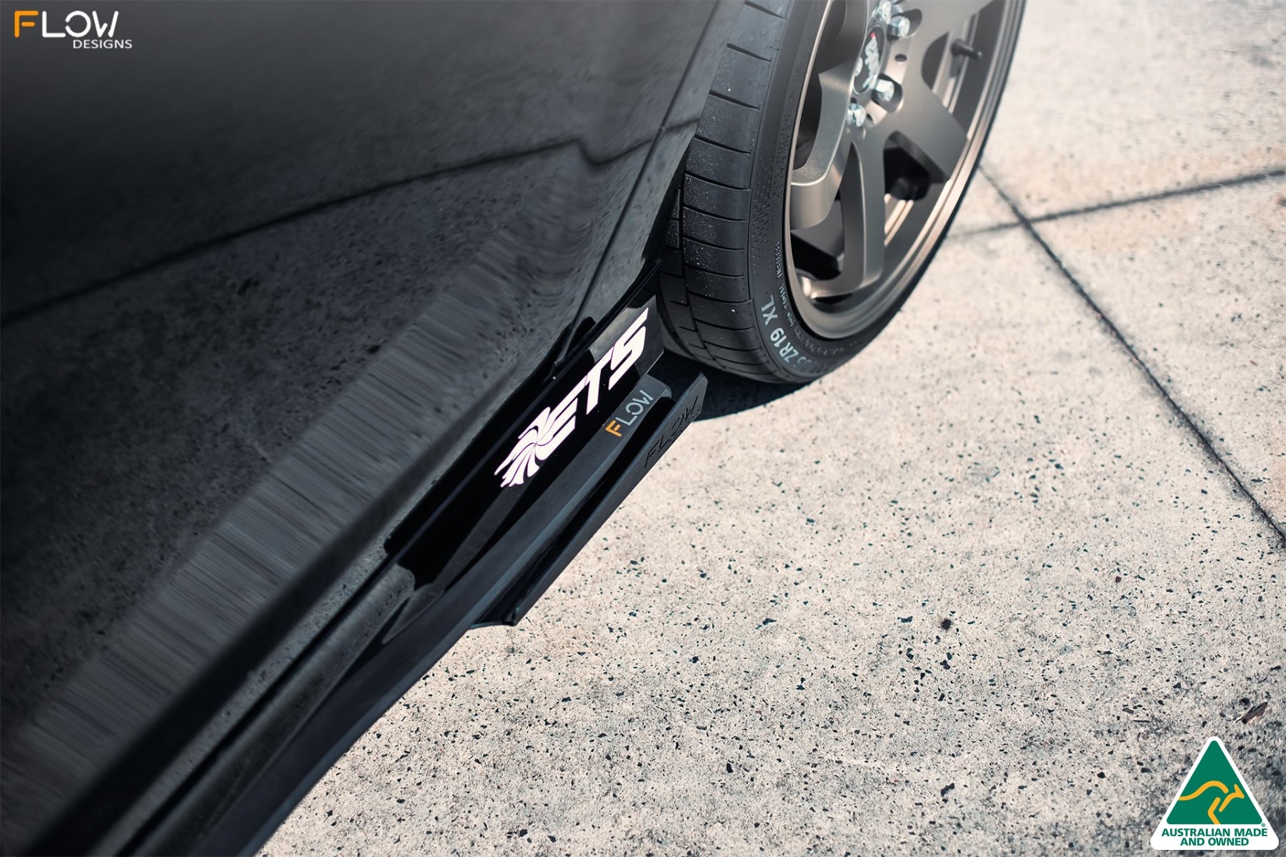 Ford MK3 Focus RS Side Splitter Winglets | Flowdesignsaustralia